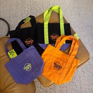 Trader Joe's Colorful Tote Bag Set